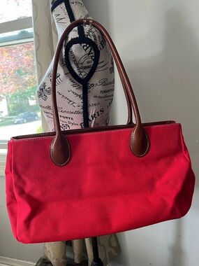 J. McLAUGHLIN Red Canvas Shoulder Tote Bag French Workwear And Wristlet